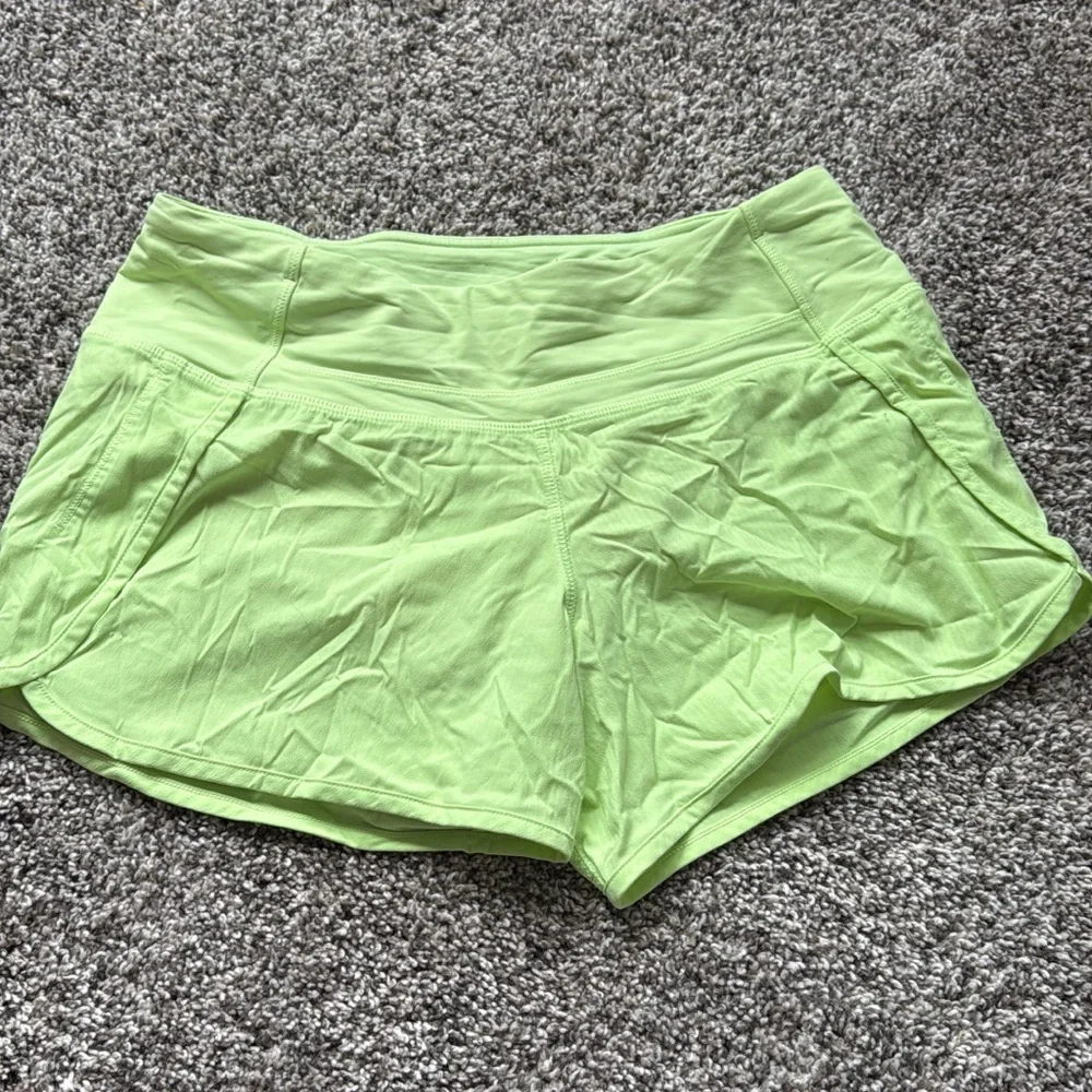 Lululemon Women's Lime Green Shorts - Picture 1 of 1